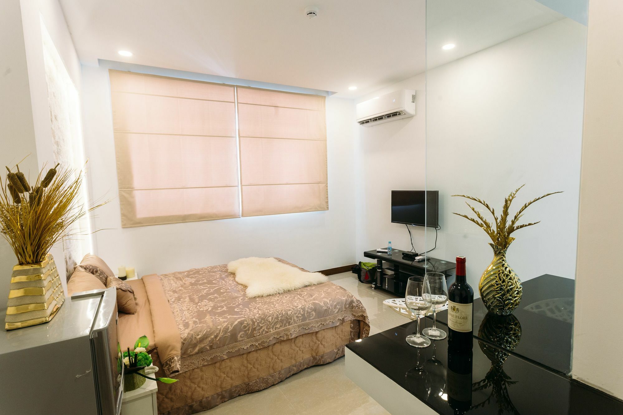 Ca&Sa Serviced Apartment Phnom Penh Exterior foto